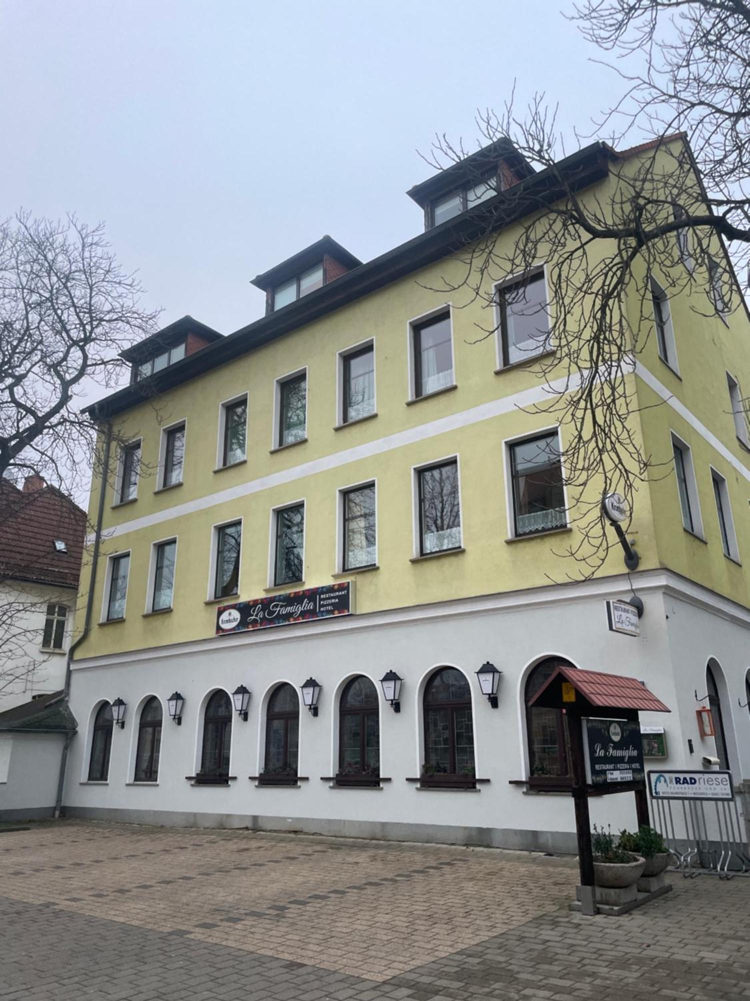 Hotel La Famiglia Weißenfels Exterior foto
